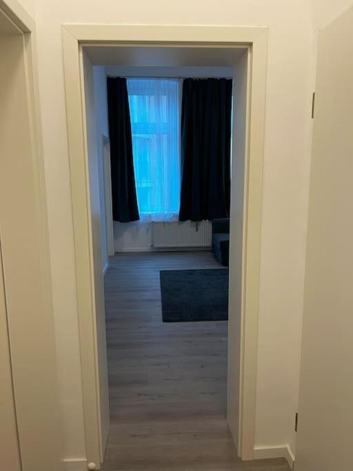 City Apartment On The Rhine, Кьолн Екстериор снимка