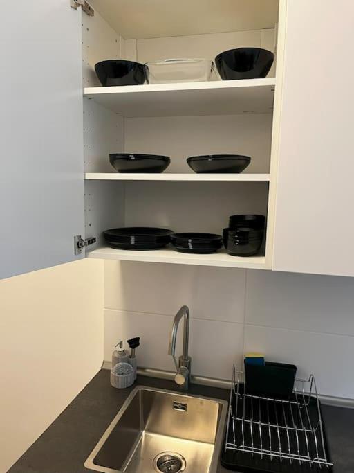 City Apartment On The Rhine, Кьолн Екстериор снимка