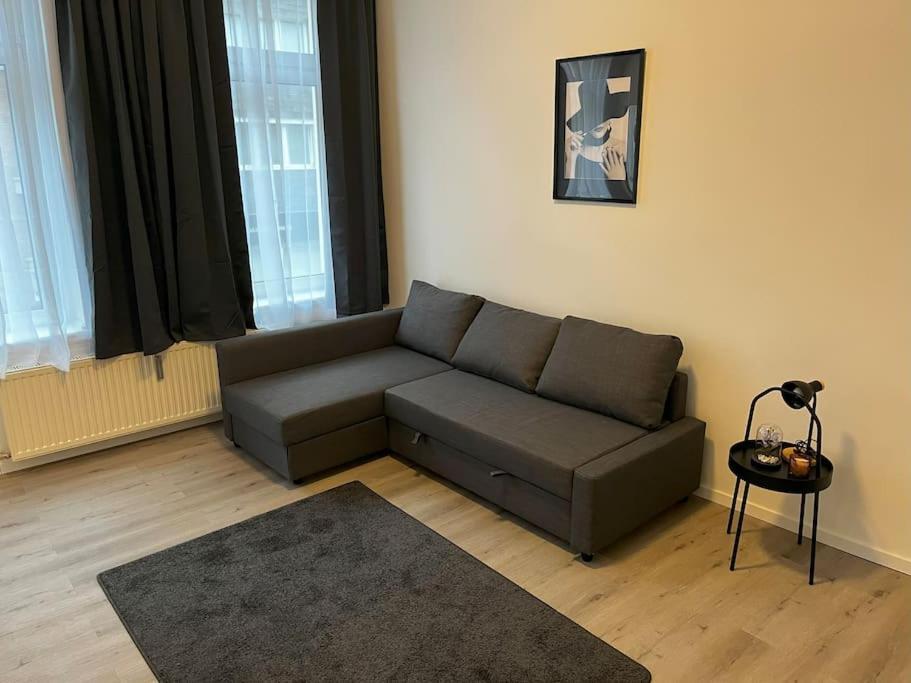 City Apartment On The Rhine, Кьолн Екстериор снимка