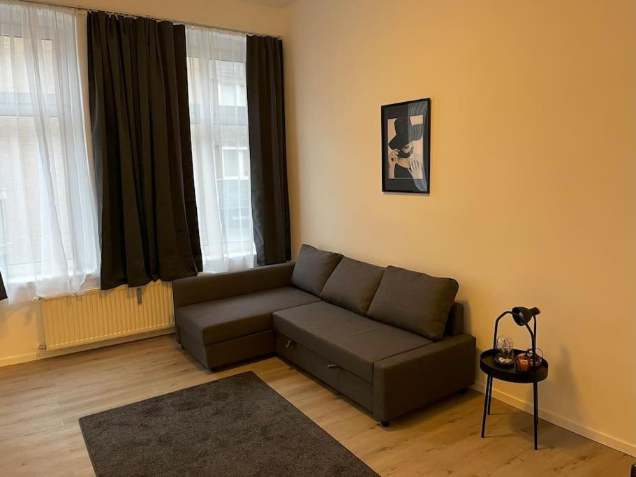 City Apartment On The Rhine, Кьолн Екстериор снимка