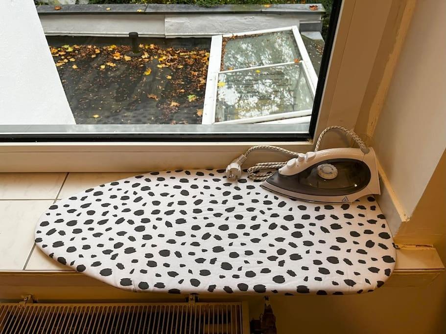 City Apartment On The Rhine, Кьолн Екстериор снимка