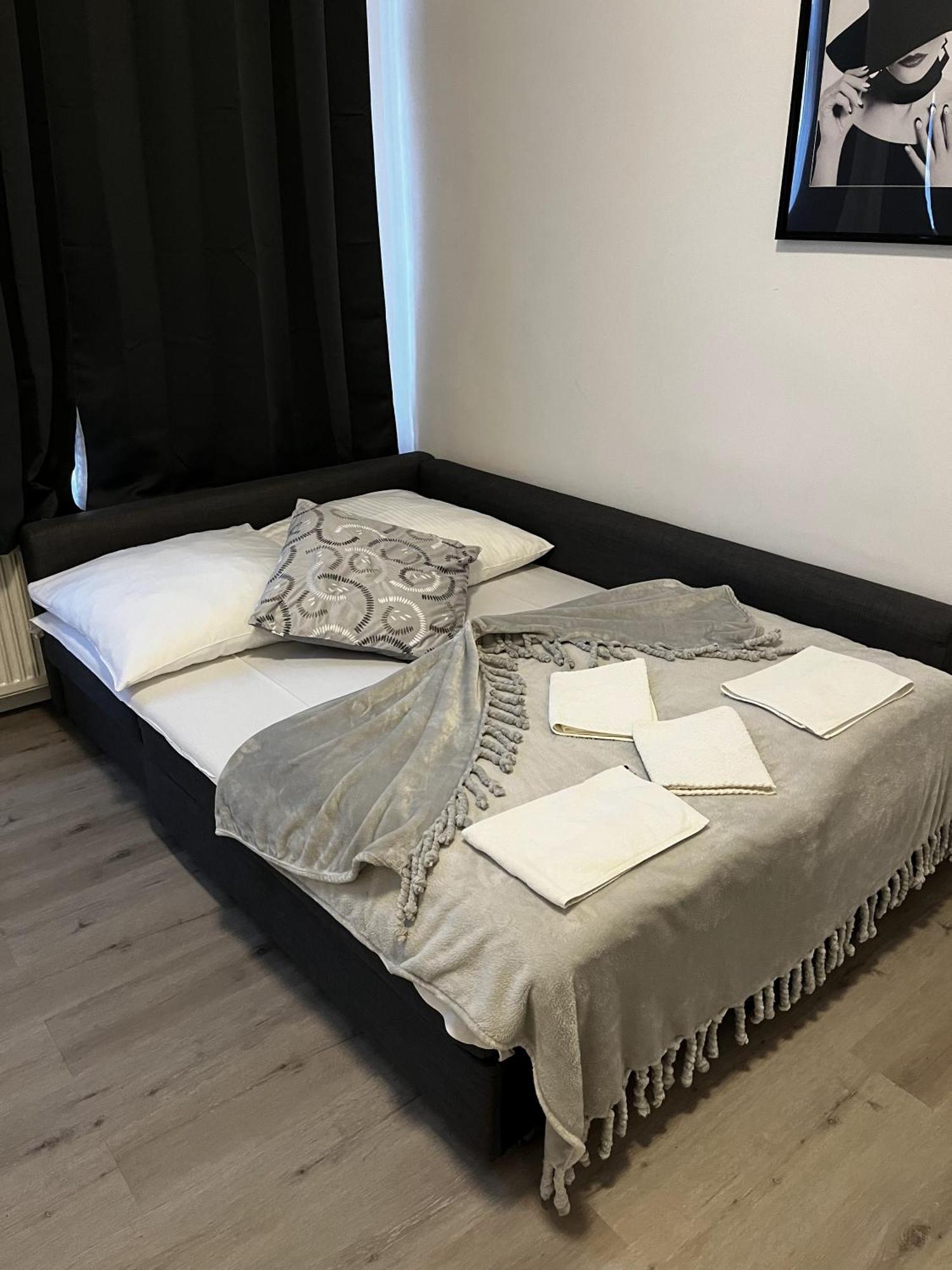City Apartment On The Rhine, Кьолн Екстериор снимка
