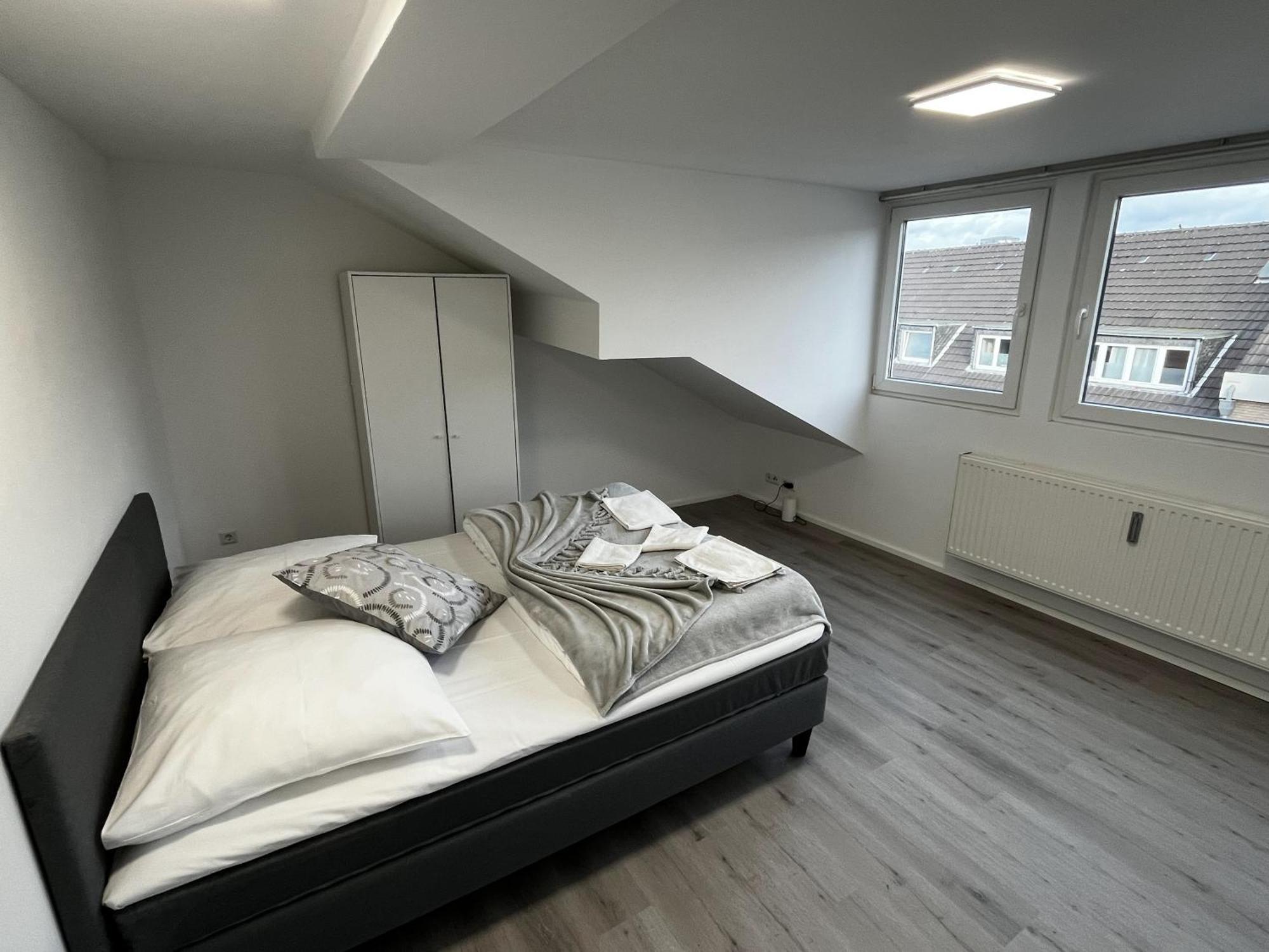 City Apartment On The Rhine, Кьолн Екстериор снимка